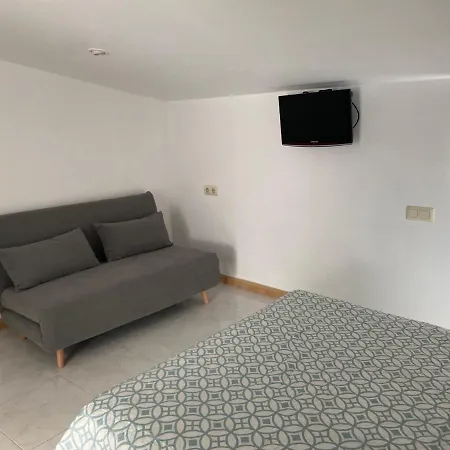 Apartamentos Oliva Caldas De Reis Exterior foto